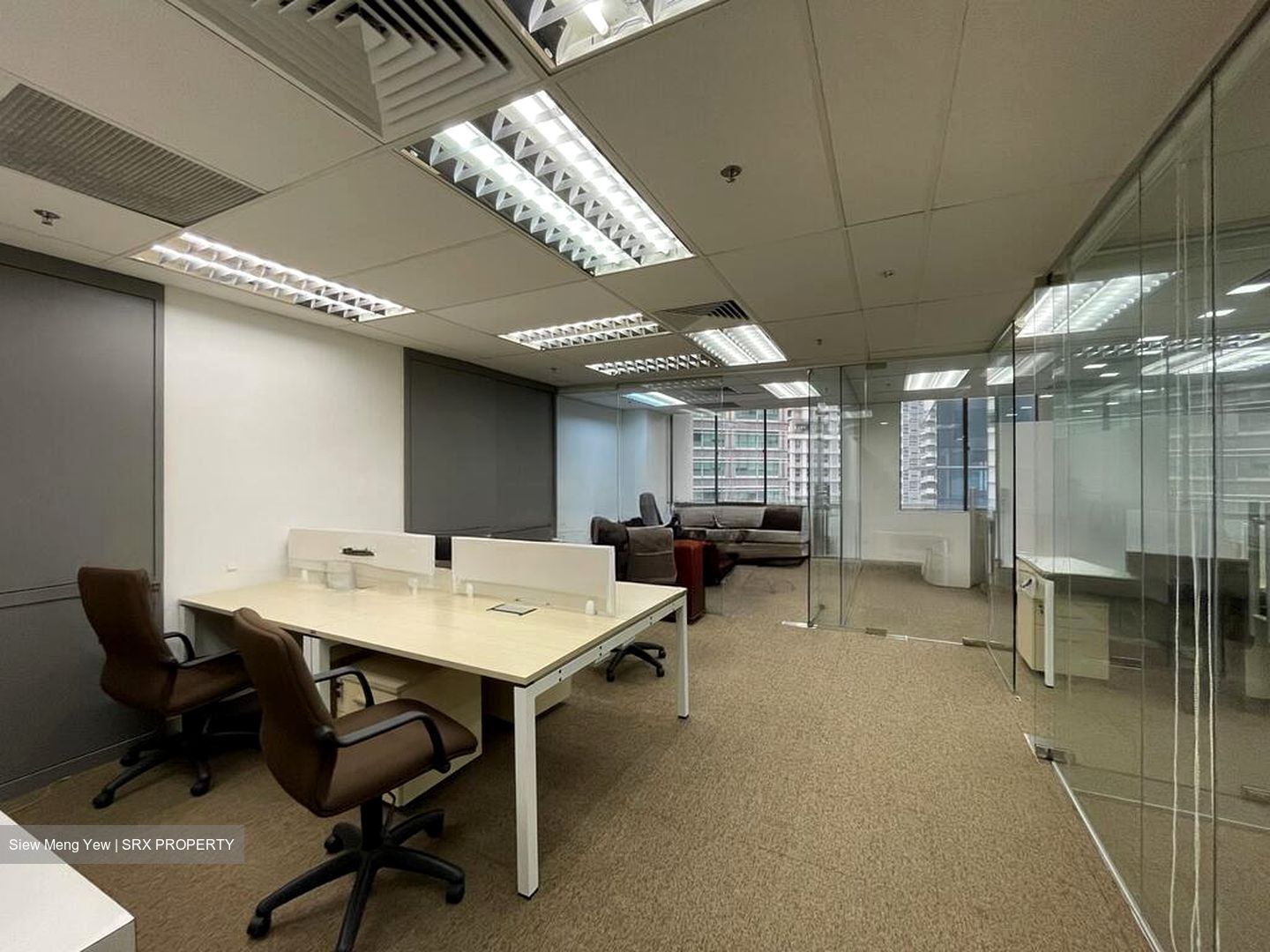 International Plaza (D2), Office #512063241